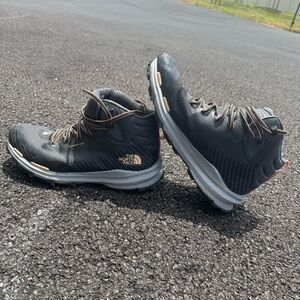 Women’s Northface Hiking Boots